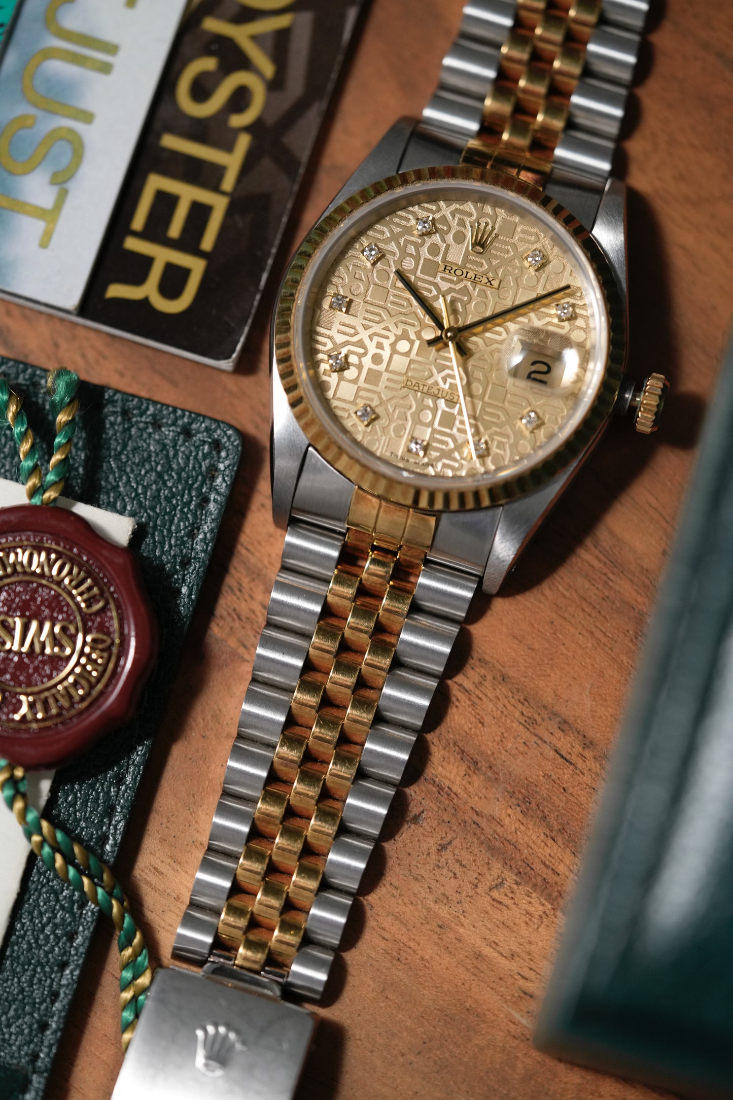 1993 Rolex Datejust Ref. 16233 – Anniversary Champagne Diamond