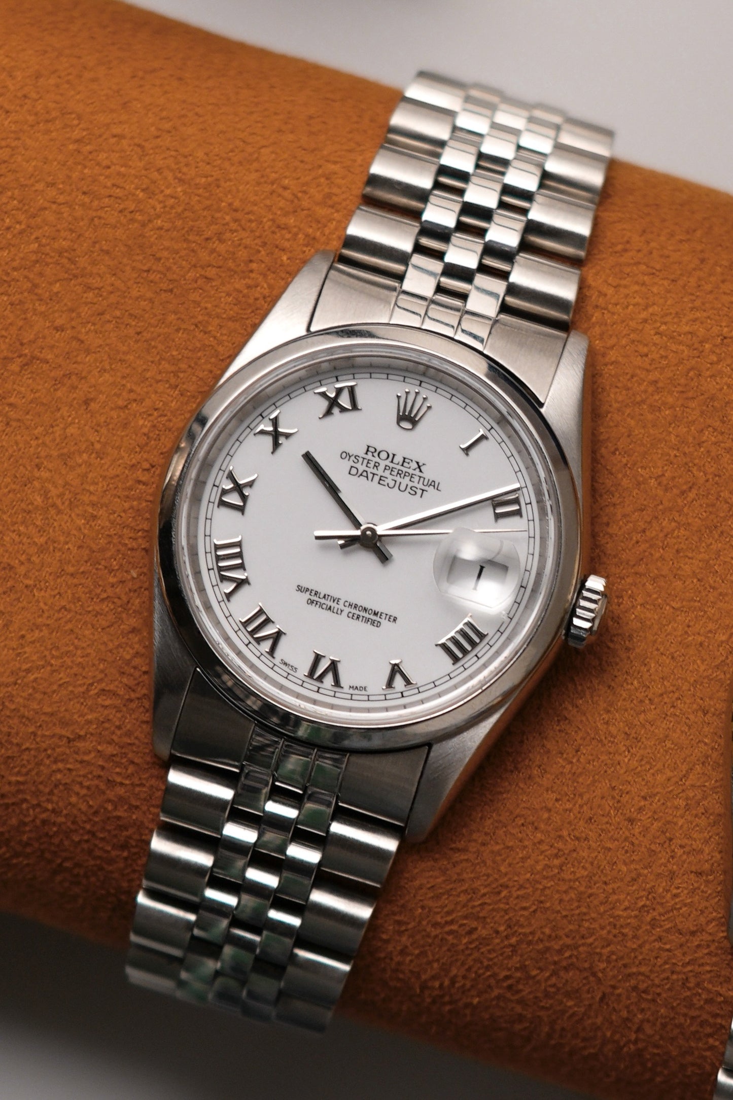 2004 Rolex Datejust Ref. 16200 – White Roman