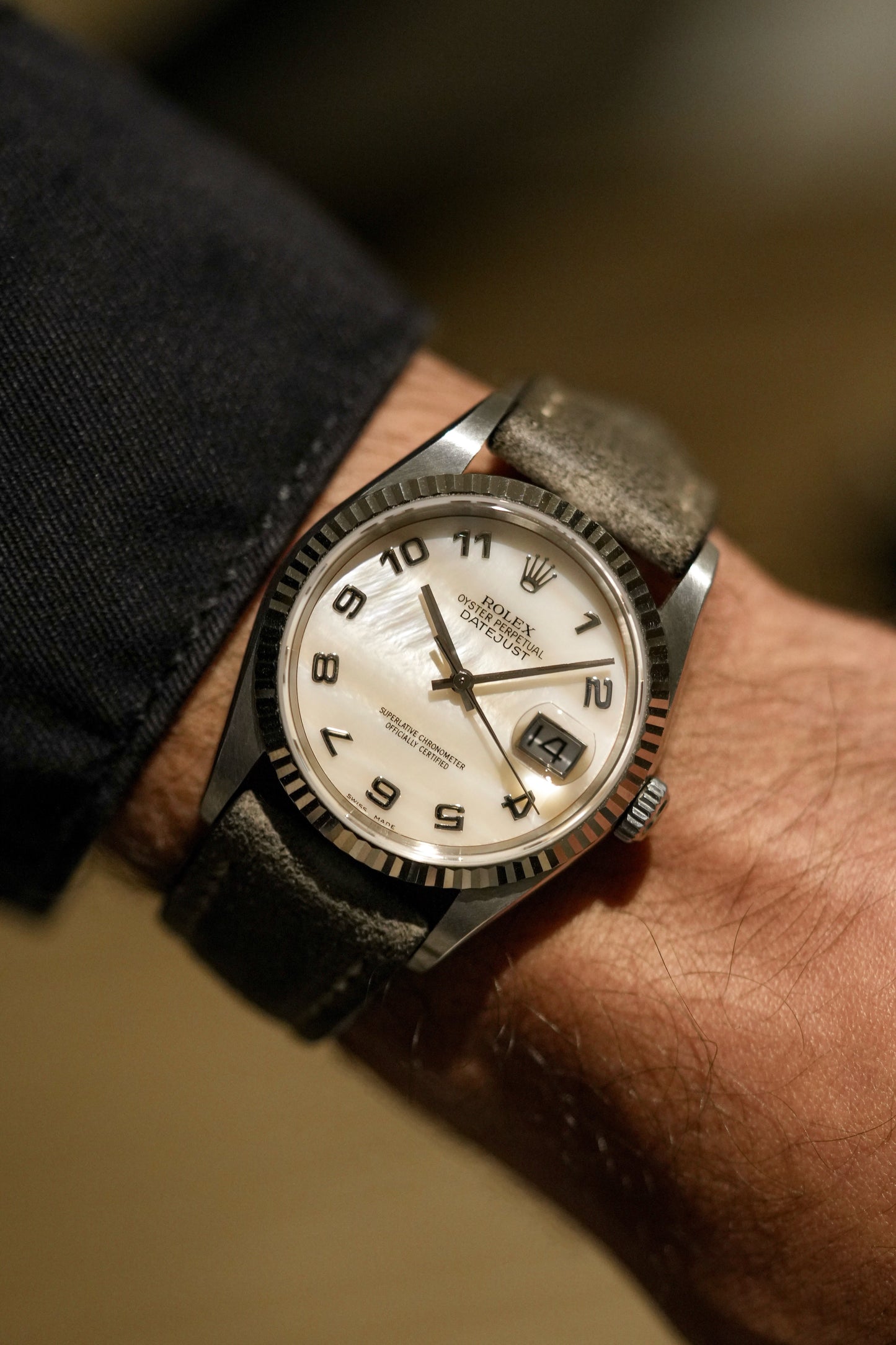 2002 Rolex Datejust Ref. 16234 – White Mother of Pearl