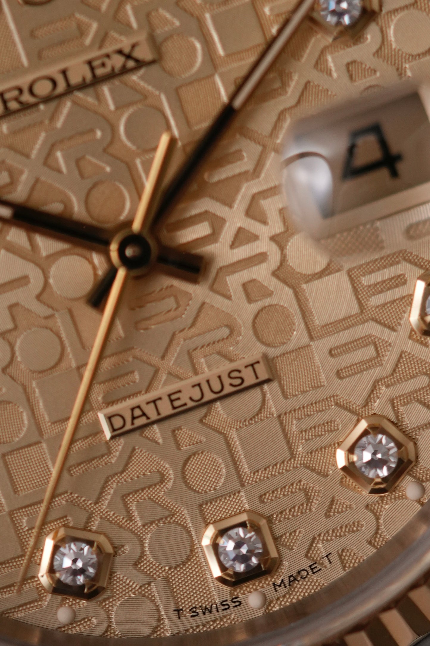 1995 Rolex Datejust Ref. 16233 – Anniversary Champagne Big Diamond