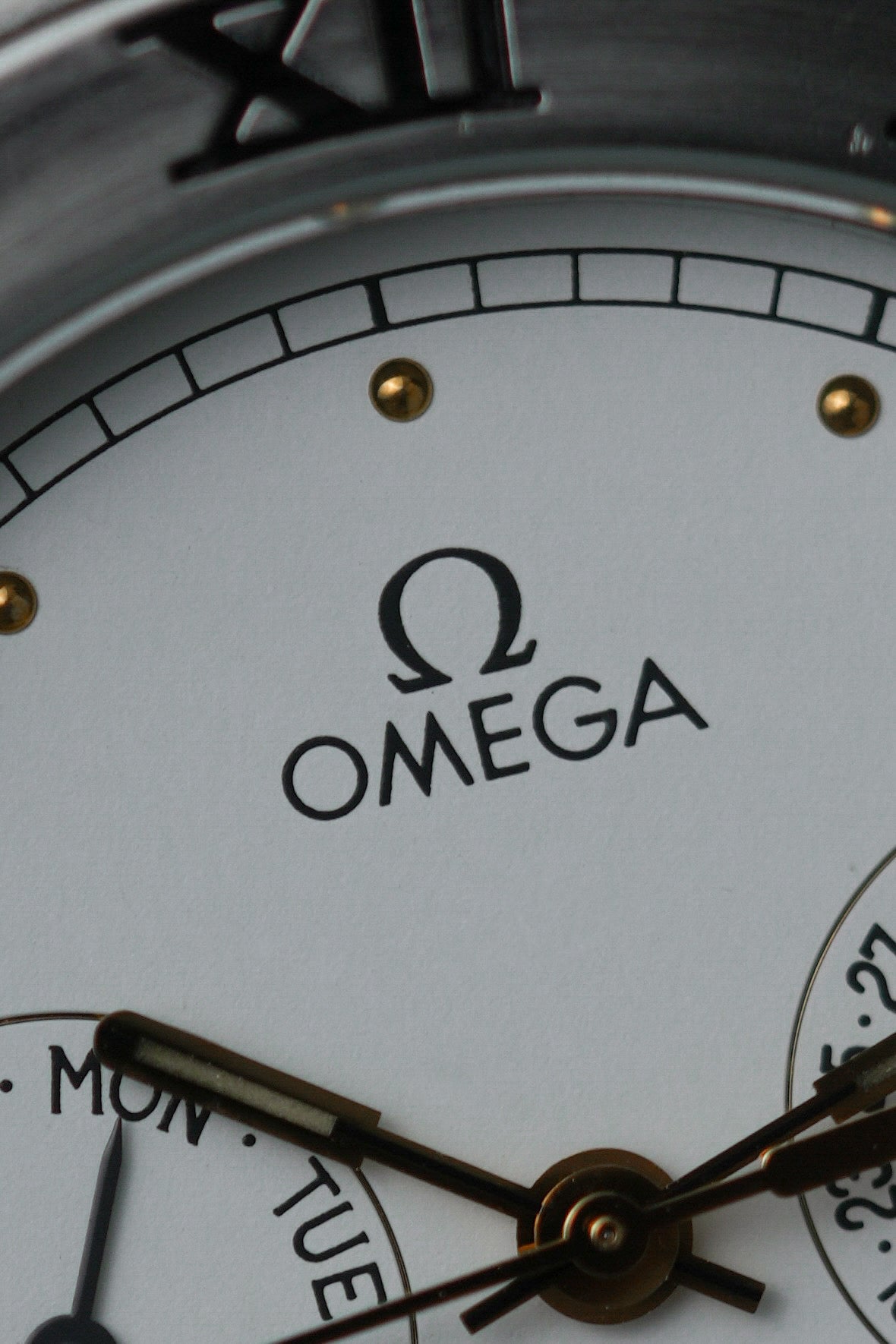 1991 Omega Constellation Quartz "Manhattan" – White