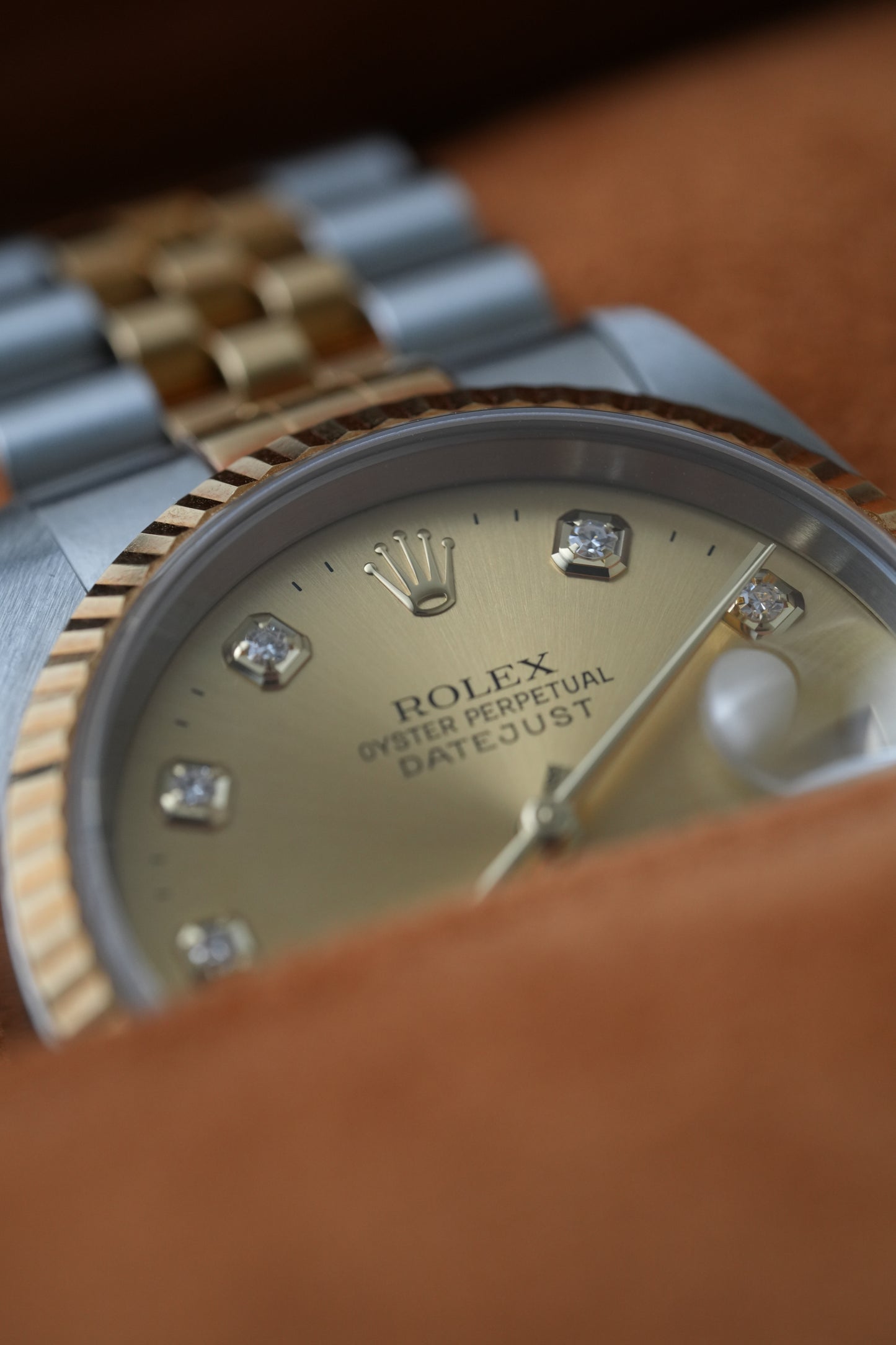 1996 Rolex Datejust Ref. 16233 – Champagne Big Diamond