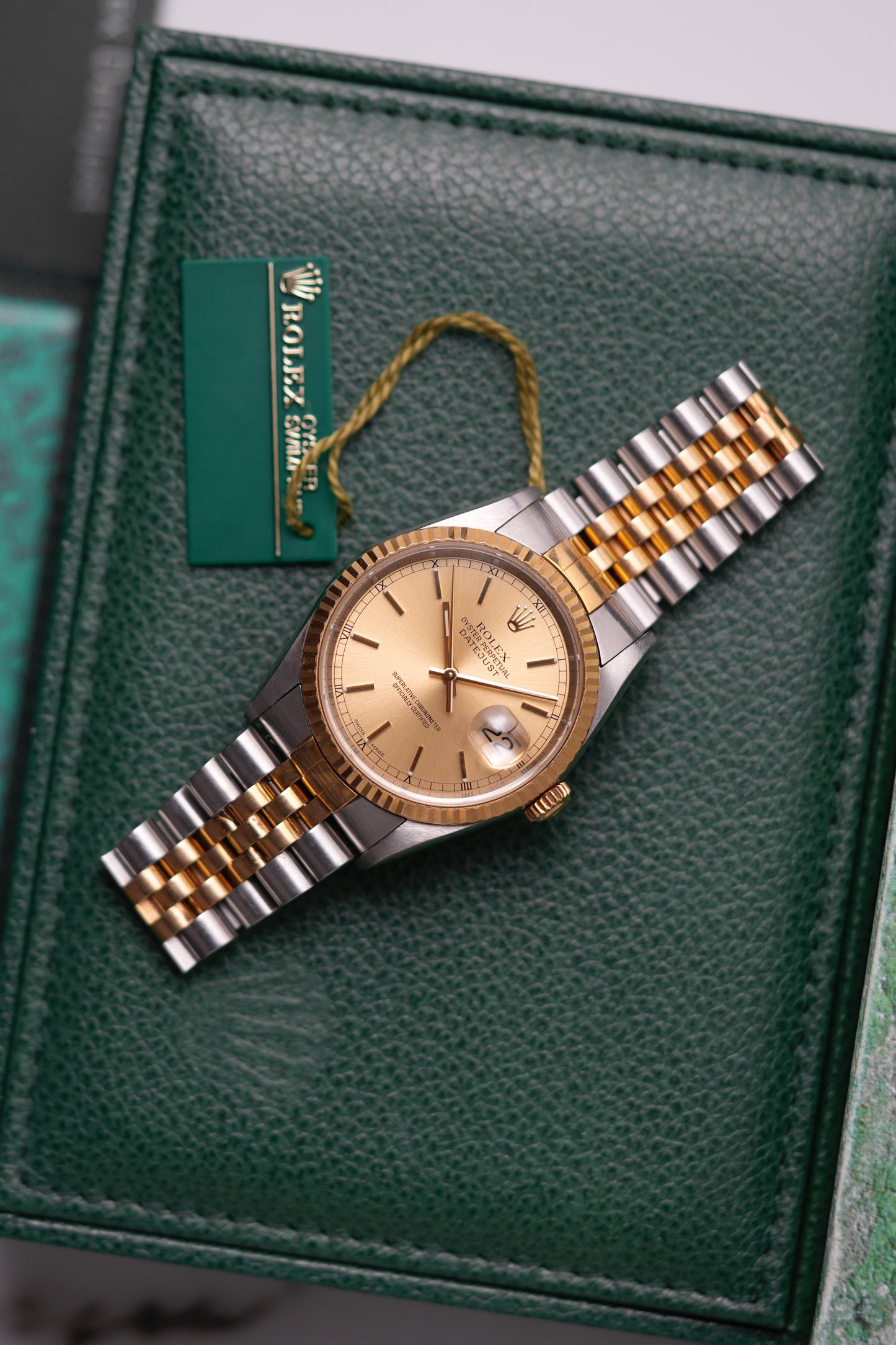 2001 Rolex Datejust "Saudi Aramco" Ref. 16233 – Champagne