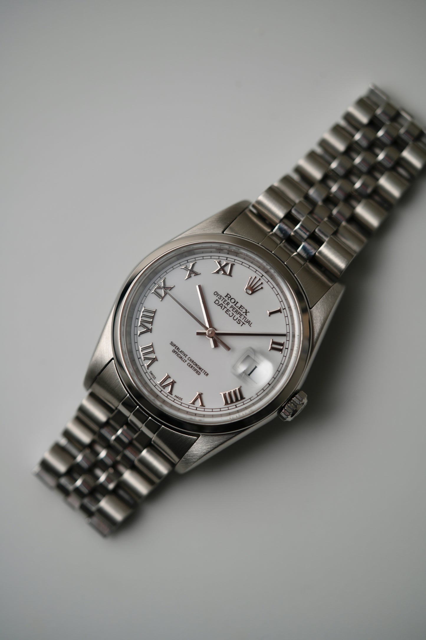 2004 Rolex Datejust Ref. 16200 – White Roman